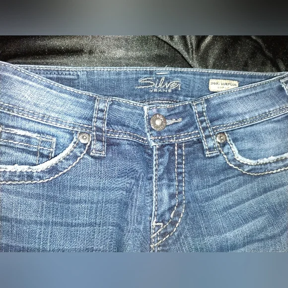 Silver Jeans (flawed) - Picture 5 of 9
